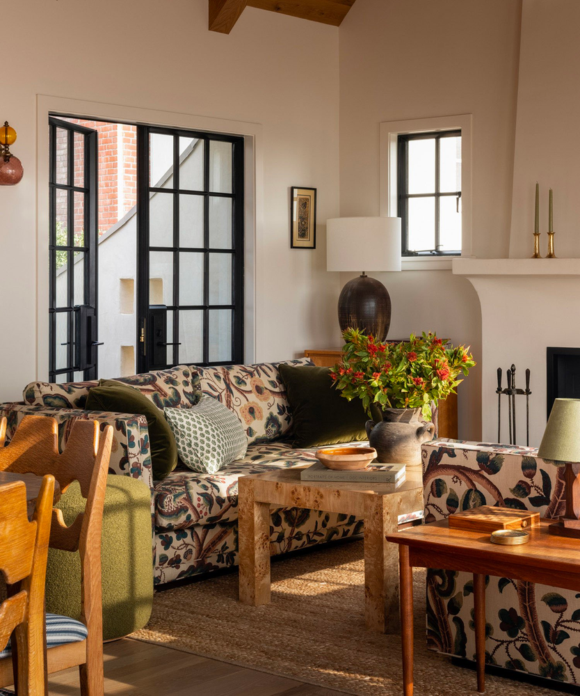 Large Tudor Mansion Interiors In Oakland, A Century Old Tudor Receives