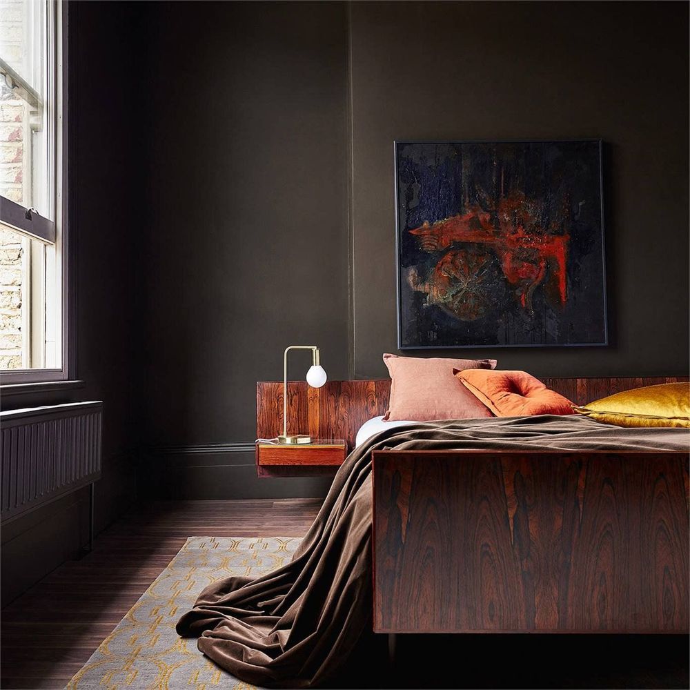 Rich \u0026 Serene | Brown Walls are Back, Baby!, image size:1000x1000